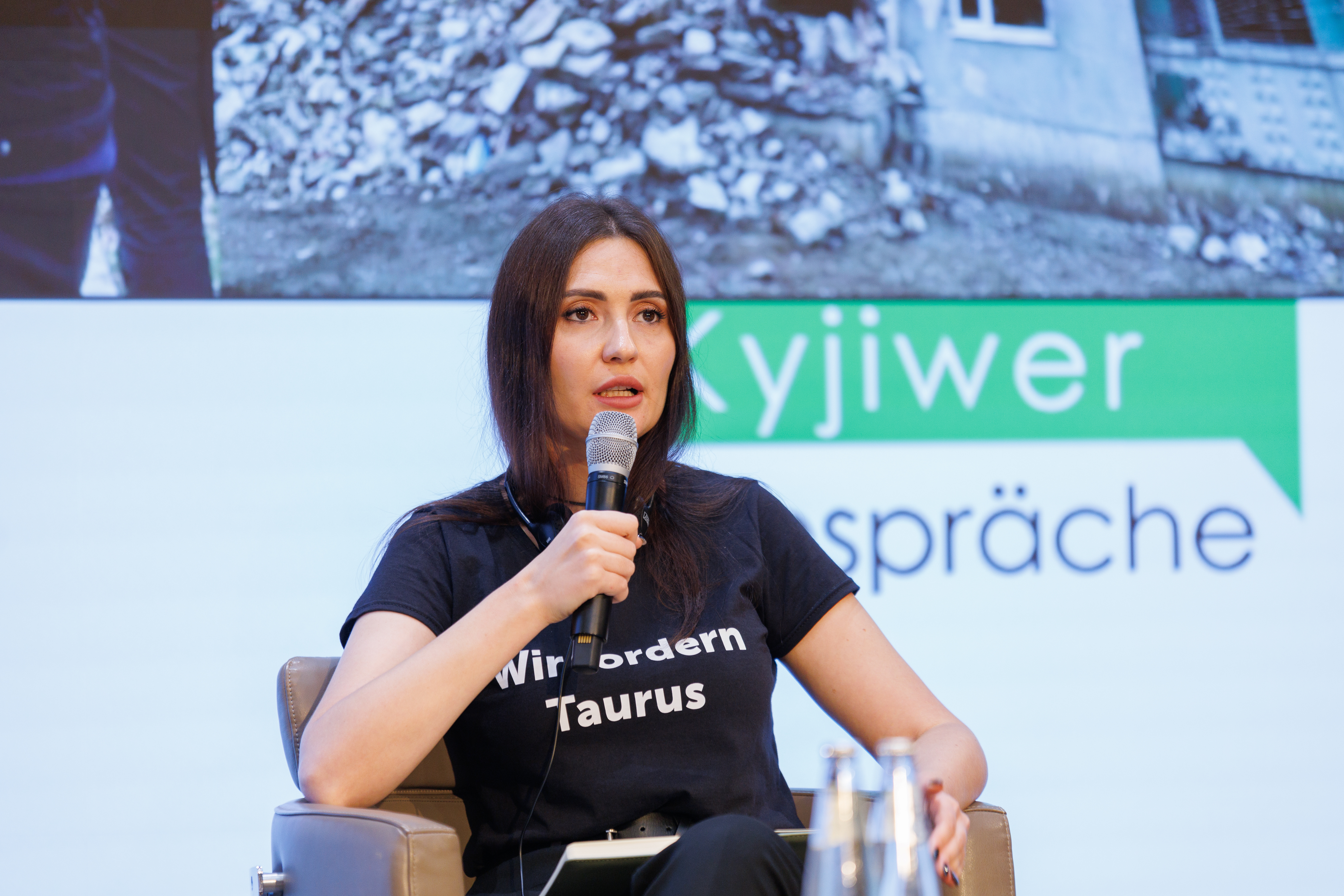 Anna Bachalova va erotik